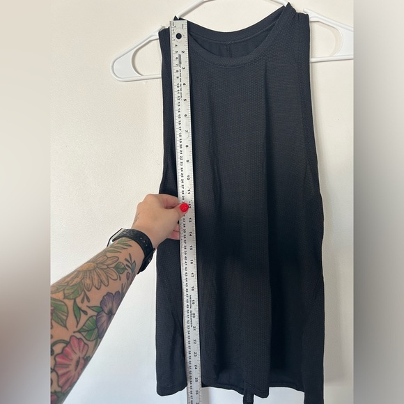 Black Lululemon Silverescent Open Back Tank - Picture 3 of 7